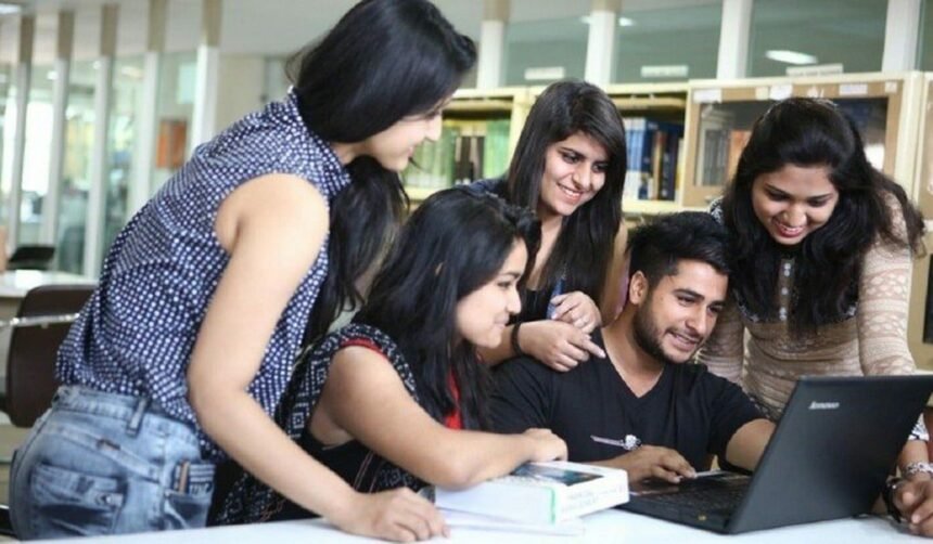 जल्द करें Apply, 15 दिसंबर हैं सीएचएसएल भर्ती के लिए आवेदन की अंतिम तिथि