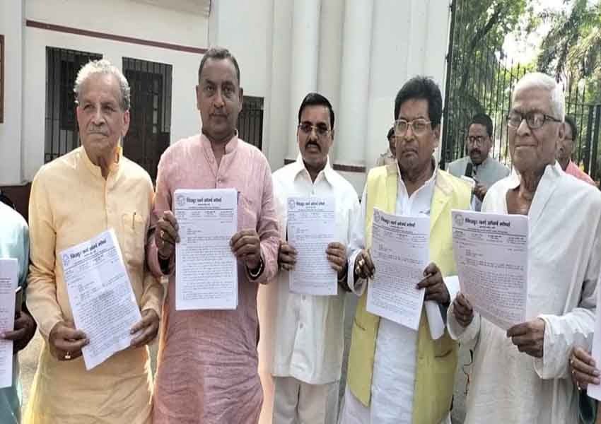 Delegation of Backward Classes Sangharsh Morcha received from Governor, handed over demand letter - News Aroma