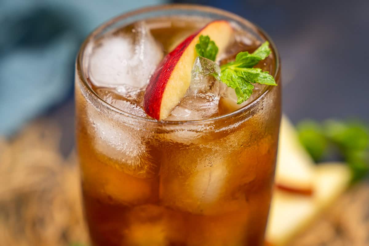 To keep yourself fresh in summer, drink Apple Ice Tea, how to make it