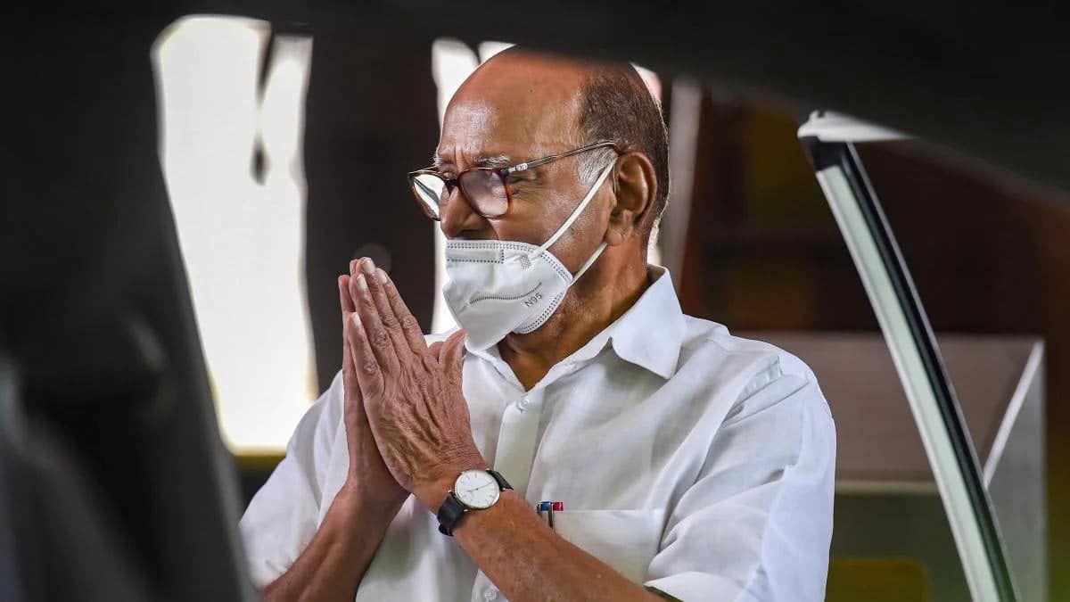 Two senior police officers transferred in Sharad Pawar residence attack case