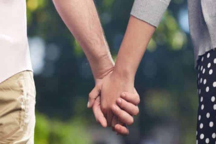 Couple ran in a love affair in Lohardaga, the accused surrendered along with the girl