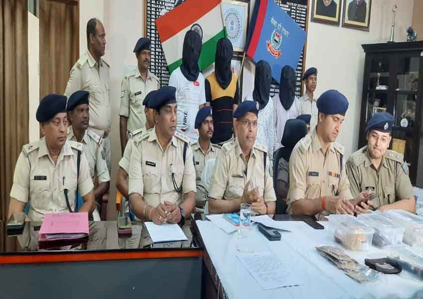Four arrested in Ranchi Lalpur Kangan Jewelers robbery case - News Aroma