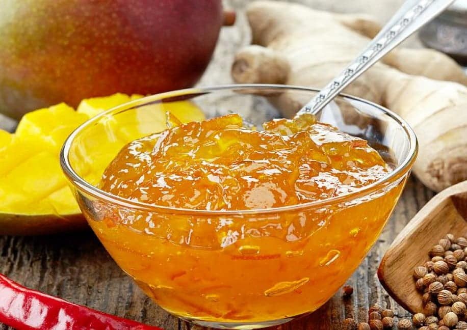 Make raw mango chutney like this, the family members will keep licking their fingers