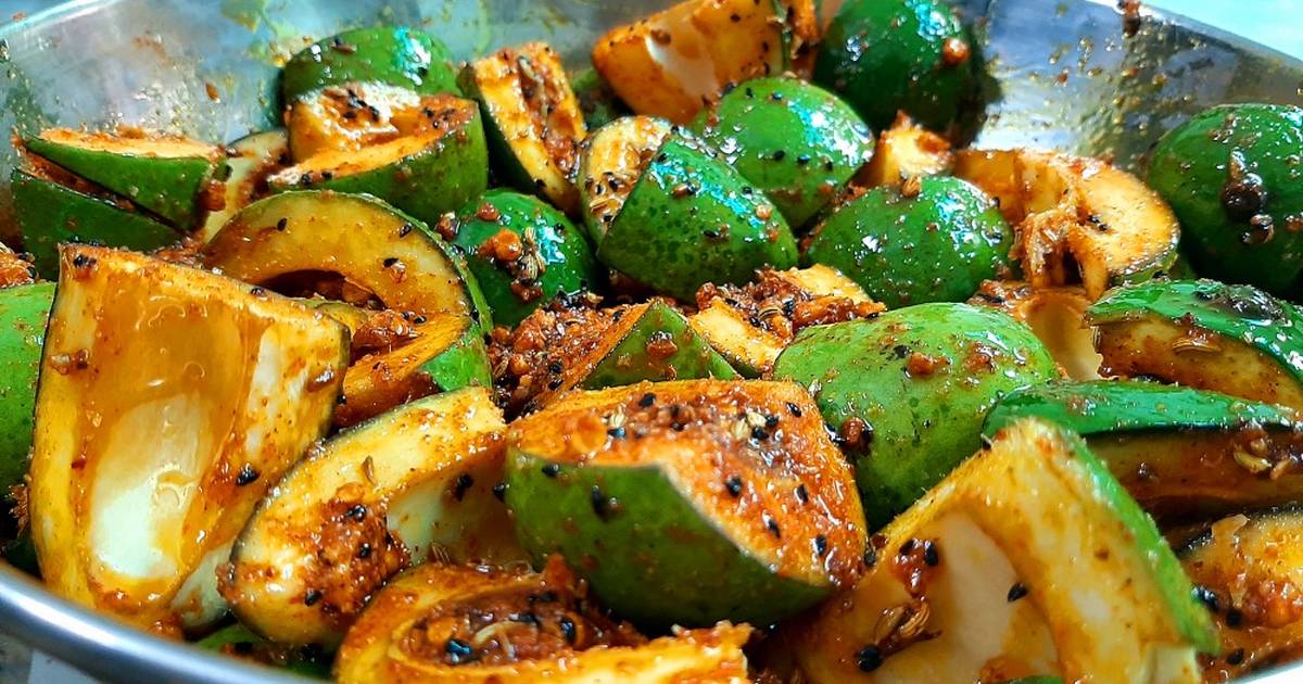 Make spicy pickle of mango like this, it will be safe for 5 years