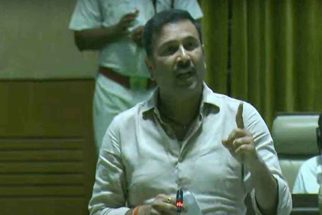 Sudesh-Mahto