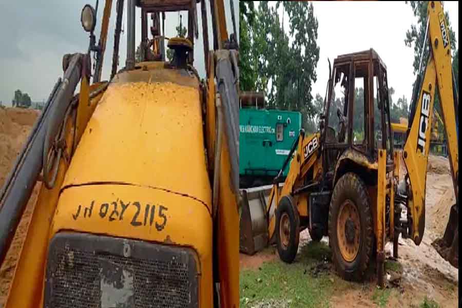 ranchi naxali jcb
