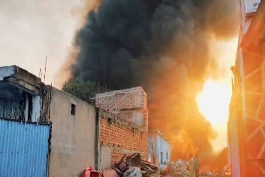 fire in a godown