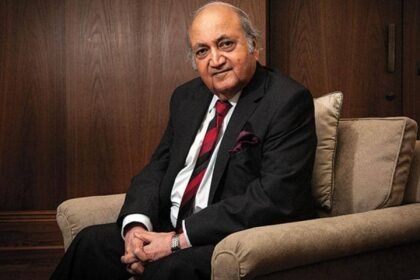 Keshab Mahindra