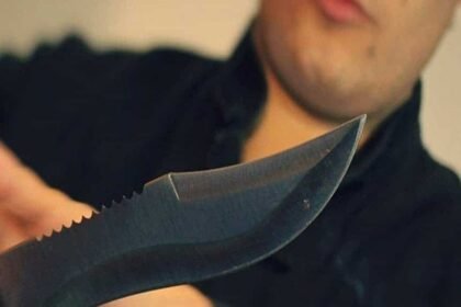Knife