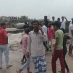 Araria Araria-Siliguri road West Bengal Diversion washed away due to heavy flow of water, Araria-Siliguri road obstructed