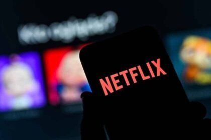 Free Netflix Monthly recharge plan of Netflix comes for Rs 149. While the premium recharge plan costs Rs 649.