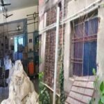 Giridih Flipkart's office estimated that many valuable parcels including 1 lakh cash were stolen.