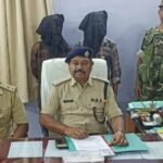 Khunti police arrested 2 PLFI naxalites who came to collect levy