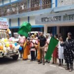 Lohardaga Deputy Commissioner Dr. Waghmare Prasad Krishna flagged off the awareness chariot