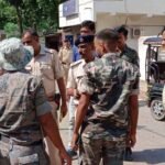 Palamu Miscreants looted ₹1,10,000 from a woman