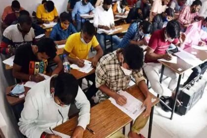 Pintu Prasad of Gaya, Bihar arrested as fake candidate in JJ College Examination Center in Para Teachers Assessment Examination