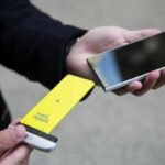Smartphone Removable Battery All the people who use Smartphone, they know better that we cannot change the battery of Smartphone.