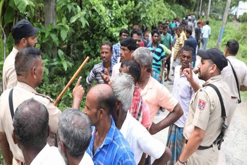 West Bengal Panchayat Elections BJP agents thrashed outside counting centers