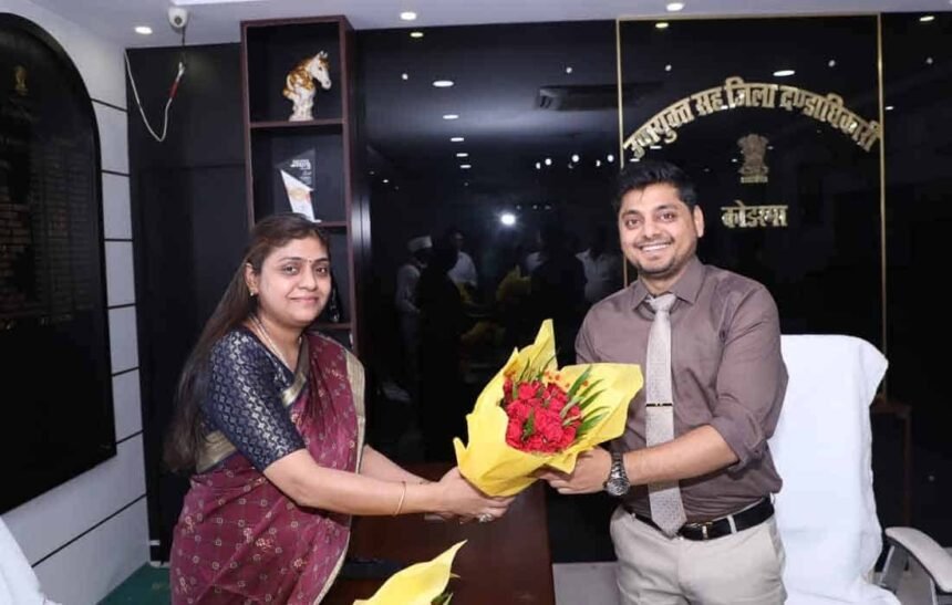 megha-bhardwaj-takes-over-as-koderma-dc