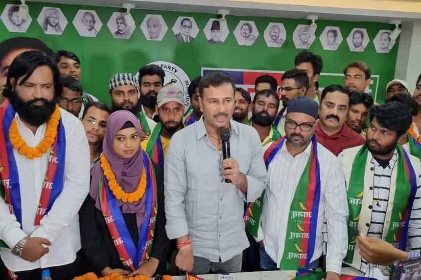 Leaders of many parties including Amaya President Shamim Ali joined AJSU