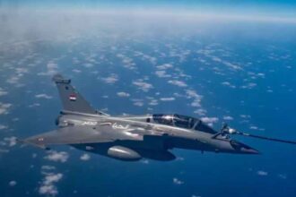 Miracle of Indian Air Force planes, filled Egyptian plane with fuel in the air itself