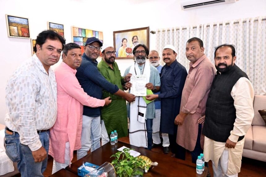 Dargah Committee delegation met Hemant Soren
