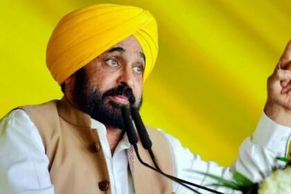 Punjab CM Mann admitted to hospital after complaining of fever, leptospirosis found in test…
