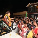 Women waited for Kalpana Soren till late night amidst heavy rain
