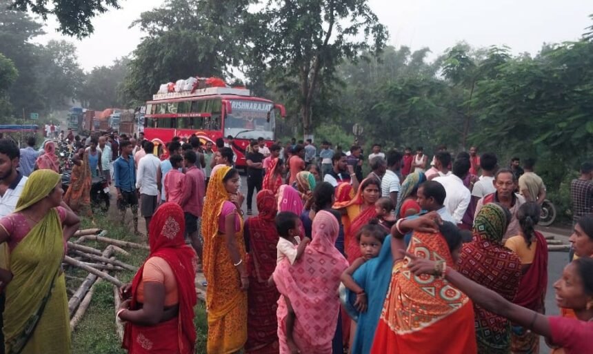 A speeding car ran over a woman in Dumka