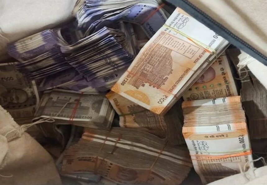 Cash Seized from Businessmen's Hideout