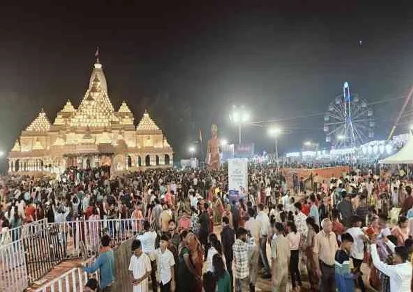 Dhruva's Durga puja pandal
