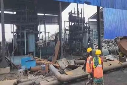 Four Laborers Burnt