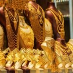 Gold becomes cheaper before Durga Puja, no change in silver price, know today's price