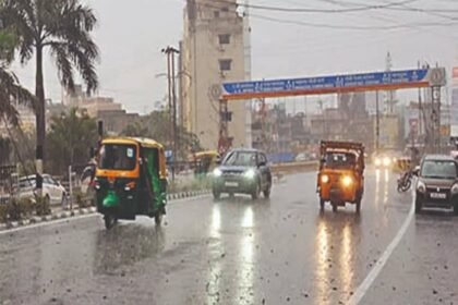 Now monsoon has slowly returned from Jharkhand, it may rain somewhere