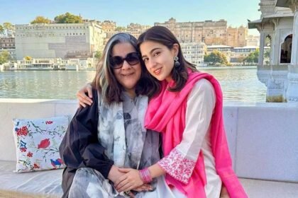 Sara Ali Khan and Amrita Singh