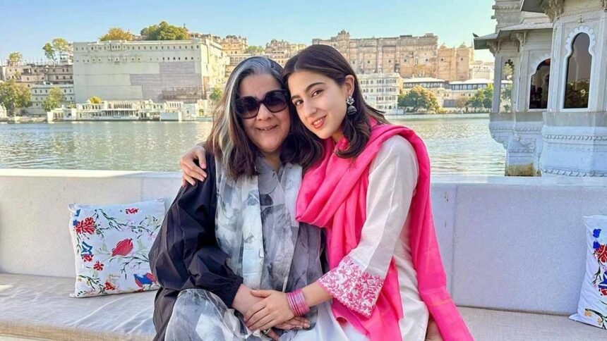 Sara Ali Khan and Amrita Singh