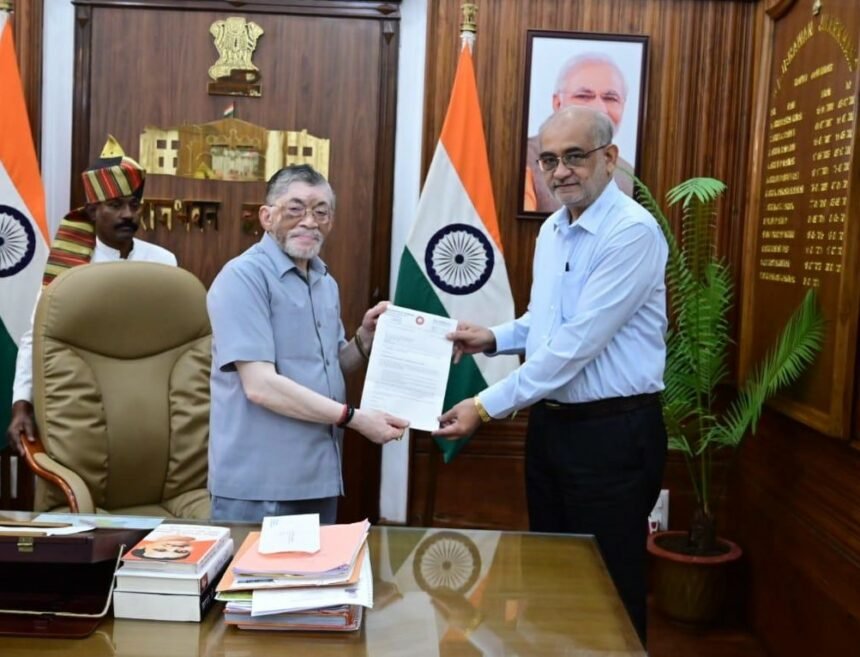 Vice Chancellor of BIT Mesra met the Governor