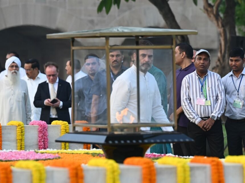 Rahul Gandhi reached Rajghat on Gandhi Jayanti, offered floral tribute at the samadhi of Mahatma Gandhi
