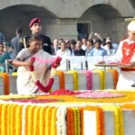 The President visited Raj Ghat and paid floral tribute to Mahatma Gandhi at his samadhi