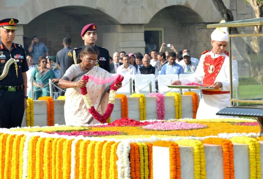 The President visited Raj Ghat and paid floral tribute to Mahatma Gandhi at his samadhi
