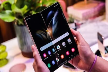 Foldable Smartphone