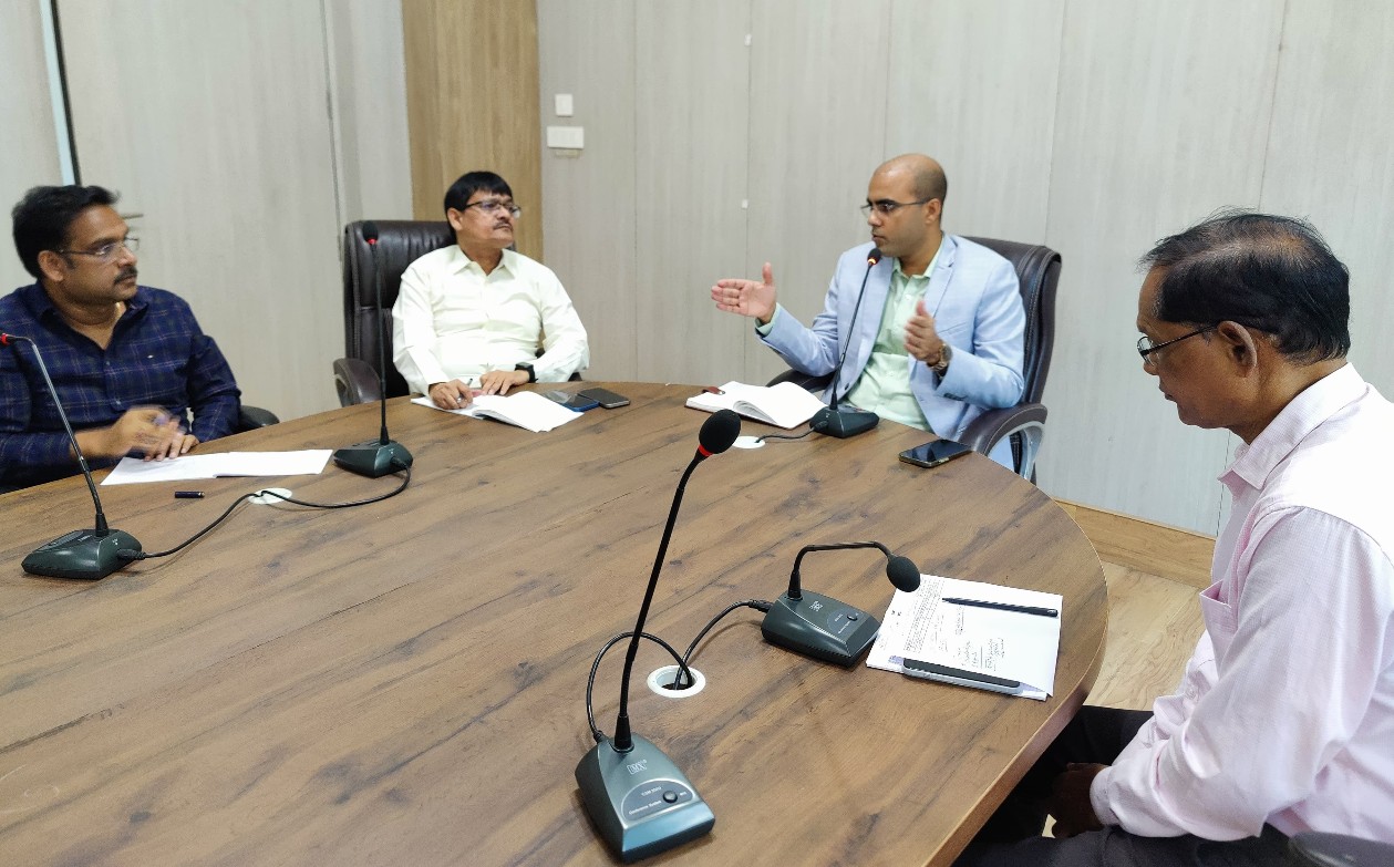 Municipal Commissioner meeting