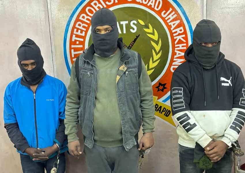 ATS Caught three with Weapons