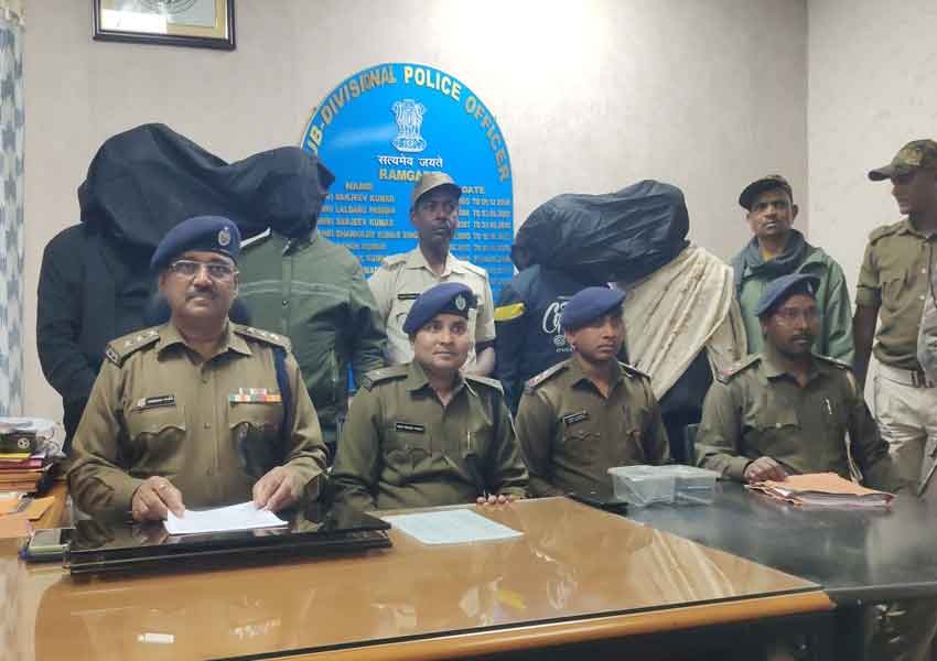 Pandey gang arrested