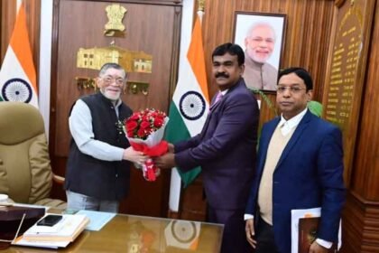 Chief Electoral Officer met the Governor