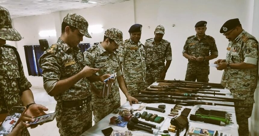 Encounter between Naxalite and Police