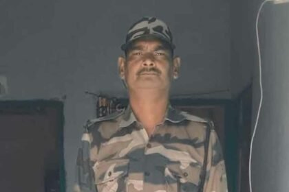 Havildar-died-while-returning-from-duty-salute-given-in-police-line-palamu-jap8