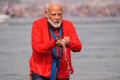 pm modi sangam sanan