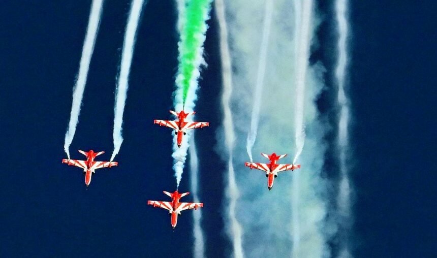 You will be able to watch the Indian Air Force Air Show in Ranchi for free; there will be no entry fee