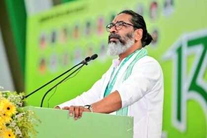 Jharkhand never got scared, never bowed down: